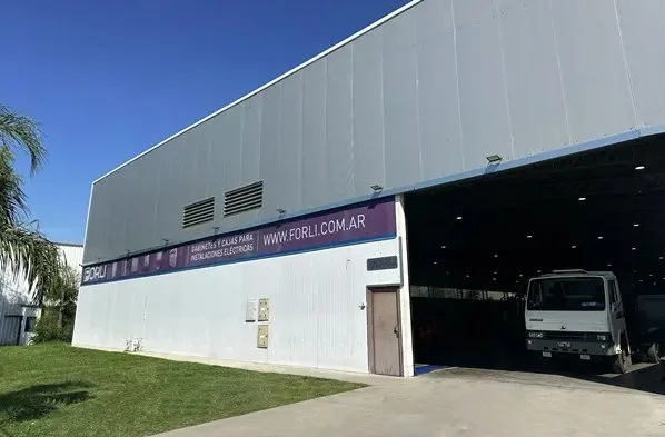 Centro de distribución y logística FORLI